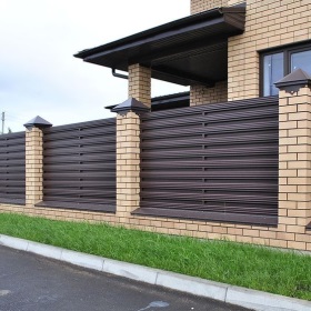 забор из профлиста с установкой